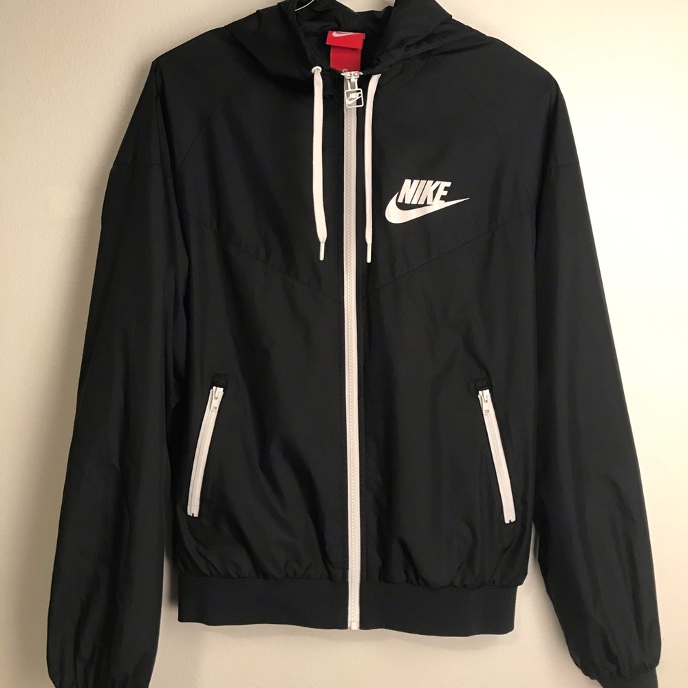 Nike windbreaker
